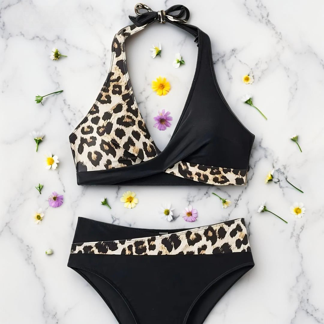 Sunkiss – Maillot de bain 2 pièces pour femme | Couleur vibrante, haut à nouer, détails croisés – Idéal plage & vacances